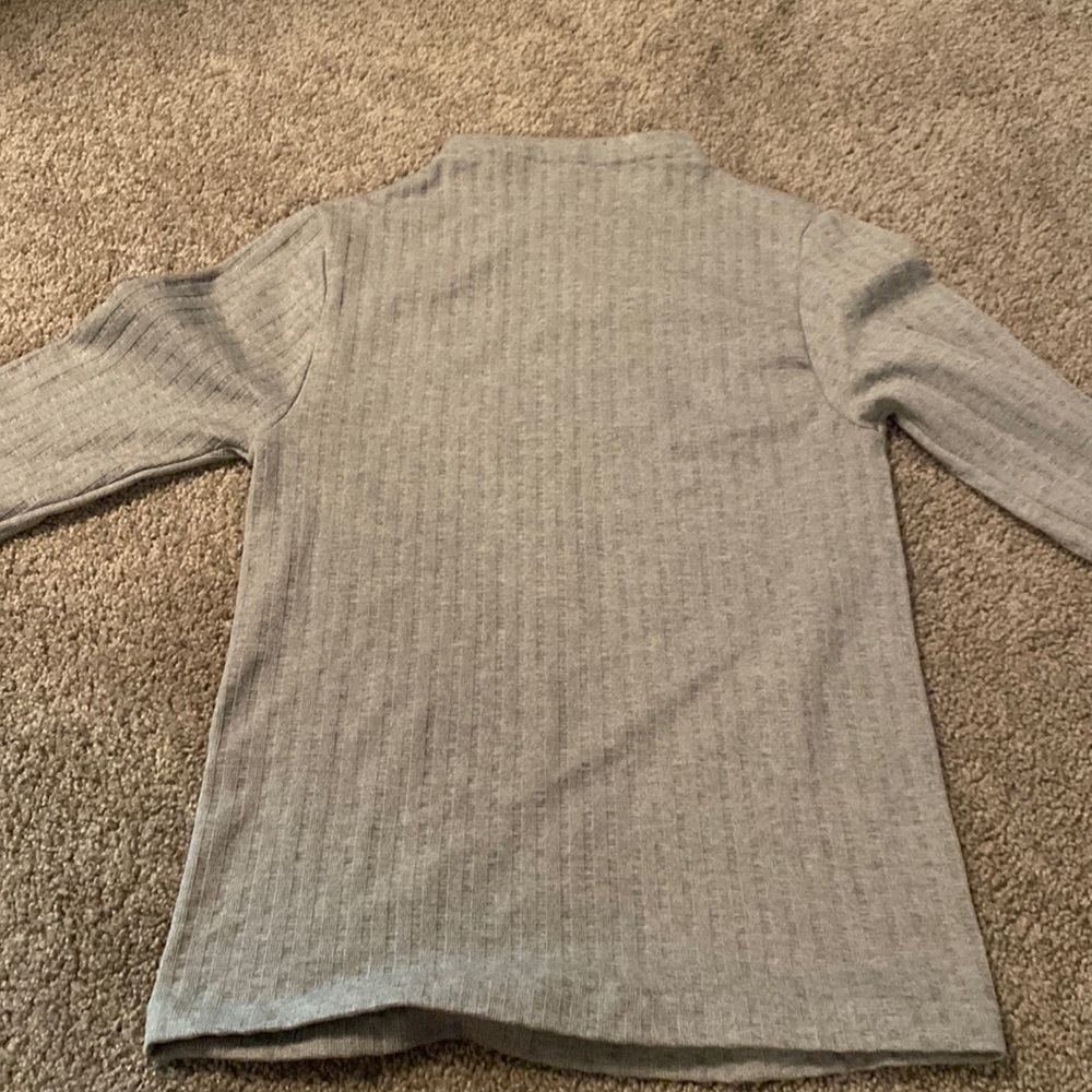 Ribbed skin tight mock neck